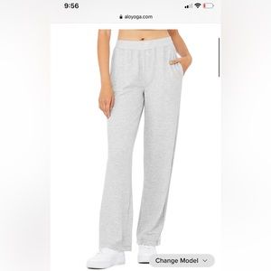 Alo grey sweatpants NWT